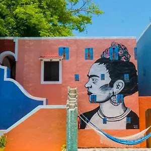 https://casa-de-las-flores.allrivieramayahotels.com
