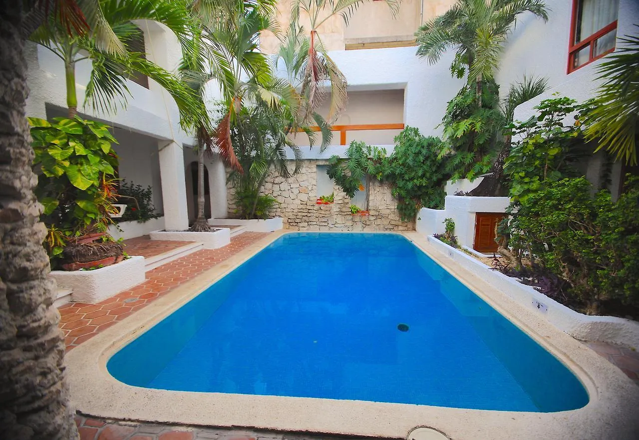 Hotel Carrillos Канкун