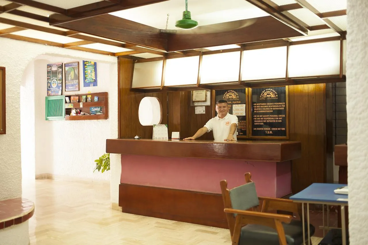 Hotel Carrillos Канкун 3*,