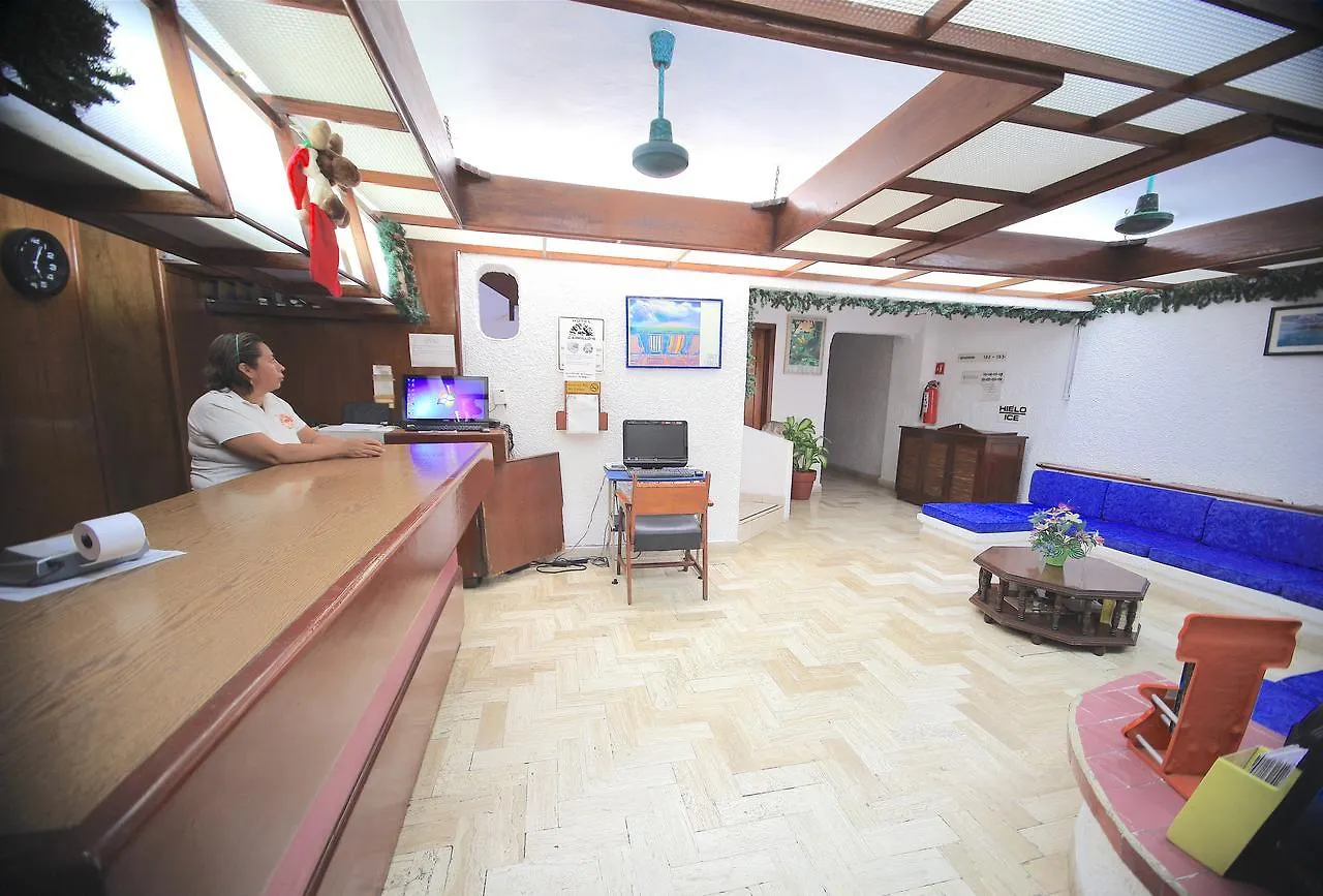 Hotel Carrillos Канкун